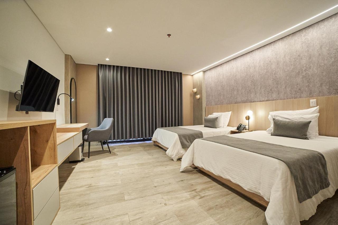Eutopiq Hotel เมเดยิน ภายนอก รูปภาพ